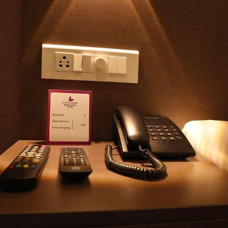 Hotel Lavender Infopark Kochi Esterno foto