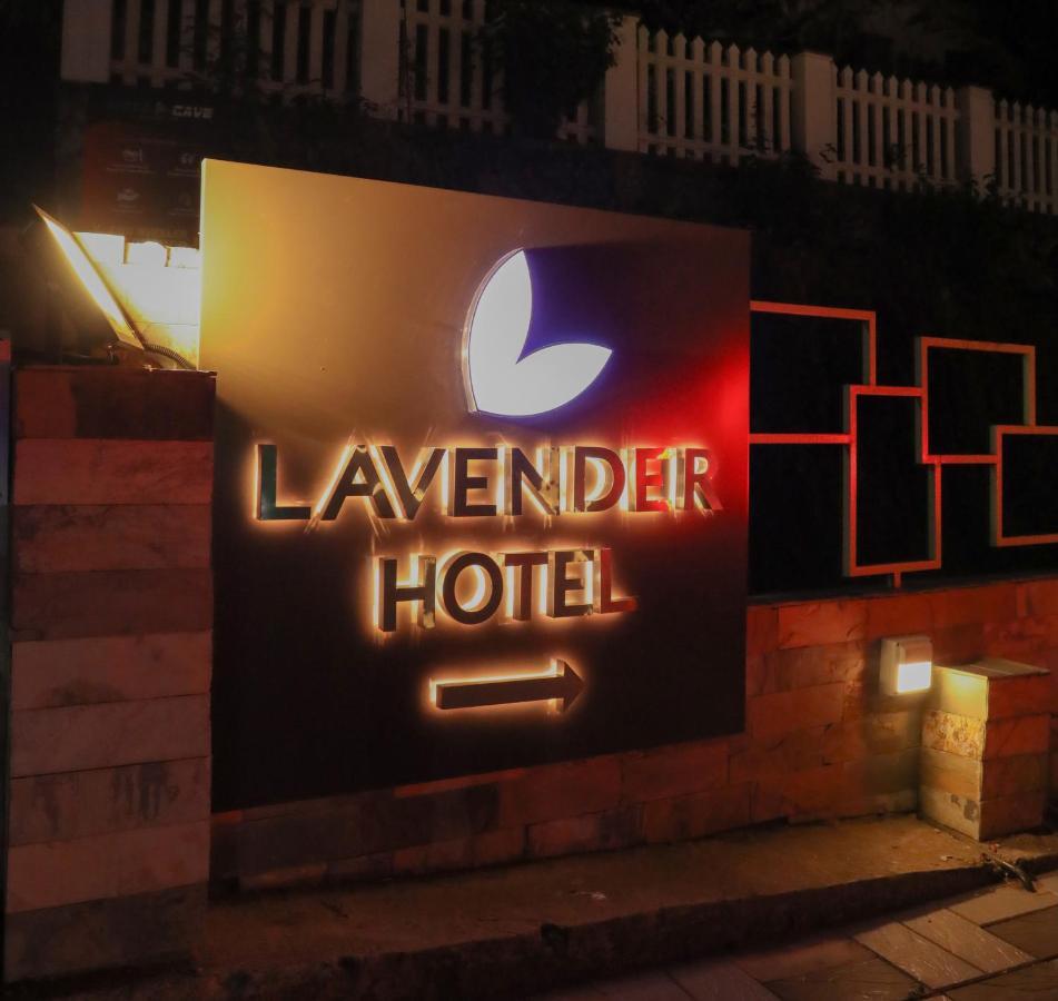Hotel Lavender Infopark Kochi Esterno foto